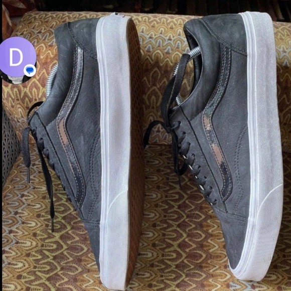 Vans. Men's size 11.5 - Picture 4 of 5